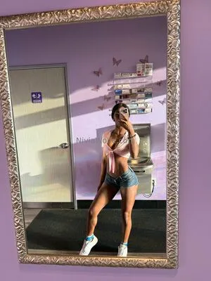Niviawolfe OnlyFans Leaked Free Thumbnail Picture - #CPDomDsOis