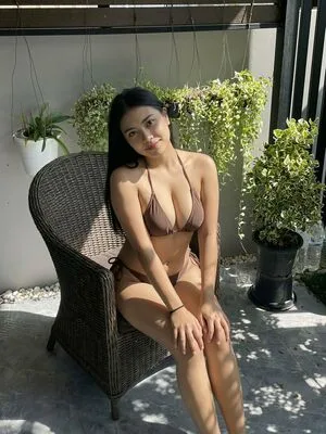Niwtiful OnlyFans Leaked Free Thumbnail Picture - #04BLuiaaA8