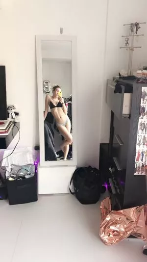 Noah Cyrus OnlyFans Leaked Free Thumbnail Picture - #CohJSWPUdr