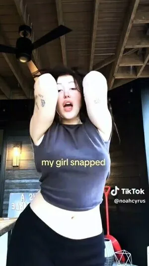 Noah Cyrus OnlyFans Leaked Free Thumbnail Picture - #leLJloJdtp