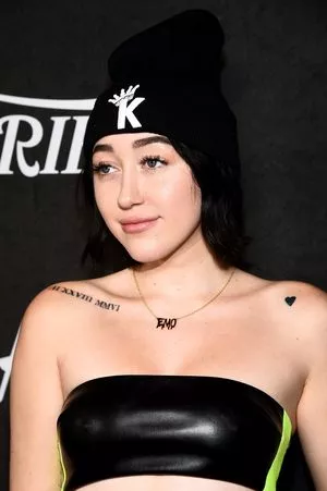 Noah Cyrus OnlyFans Leaked Free Thumbnail Picture - #vkFSpSxpDq