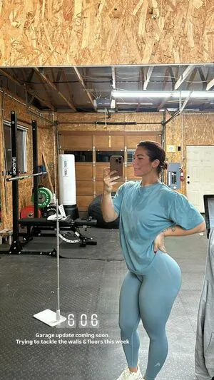 Noellebenepe Thumbnail Picture