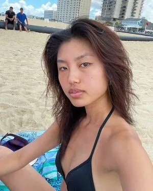 Notevenemily OnlyFans Leaked Free Thumbnail Picture - #MxCipnsEyQ