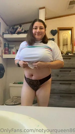 Notyourqueen86 OnlyFans Leaked Free Thumbnail Picture - #mecSr4YJ02