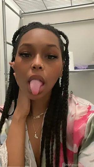 Nsaneee OnlyFans Leaked Free Thumbnail Picture - #iHMPf7KxnD