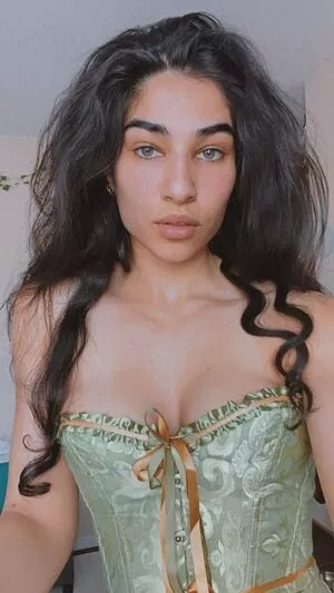 Nylawho Profile Thumbnail