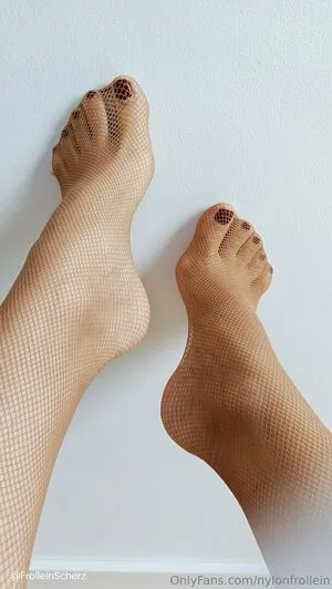 Nylonfrollein OnlyFans Leaked Free Thumbnail Picture - #U3t3GhHQA0