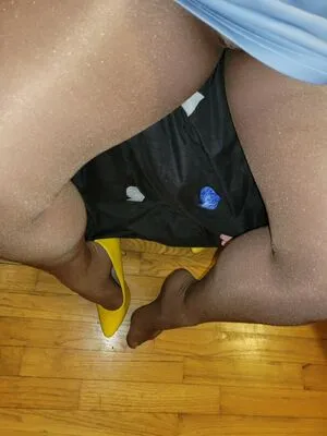 Nylonsandsocks OnlyFans Leaked Free Thumbnail Picture - #2pRuV0yx3Y