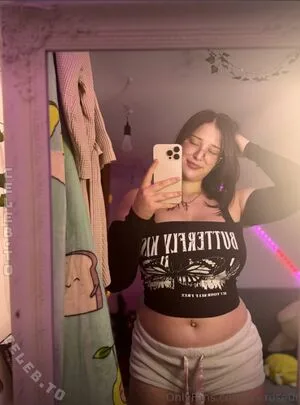 Nyrae Thumbnail Picture