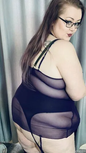 Obeymisselle OnlyFans Leaked Free Thumbnail Picture - #Bb66oowbb1