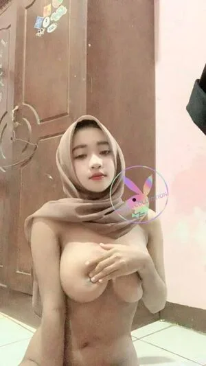 Official1auraa OnlyFans Leaked Free Thumbnail Picture - #8kYcD4dID0