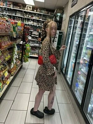 Officialshayydee OnlyFans Leaked Free Thumbnail Picture - #ELGF98NIFZ