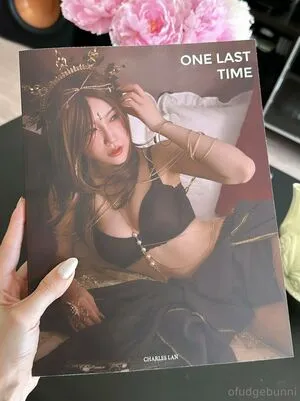 Ofudgebuni OnlyFans Leaked Free Thumbnail Picture - #om9FMYMKfW