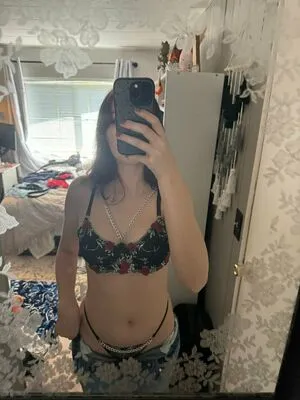Okaymintydust OnlyFans Leaked Free Thumbnail Picture - #pB2jAbImme