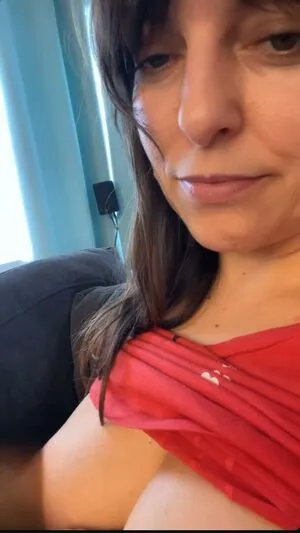 Olga Kay Thumbnail Picture