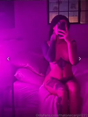 Oliva April Cerda Thumbnail Picture