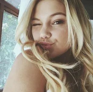 Olivia Holt OnlyFans Leaked Free Thumbnail Picture - #ECBSFr3Cb1