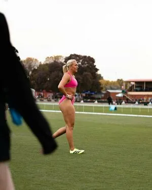 Olivia Matzer Thumbnail Picture