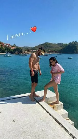 Olivia Munn OnlyFans Leaked Free Thumbnail Picture - #Cp64smkos9