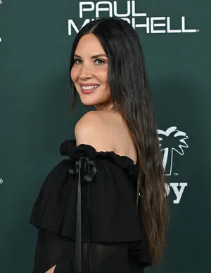Olivia Munn OnlyFans Leaked Free Thumbnail Picture - #M3av7UmOio