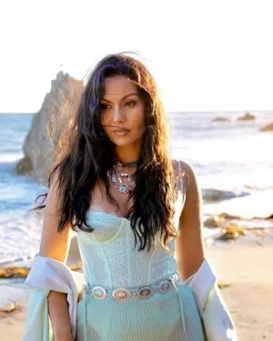 Olivia Olson OnlyFans Leaked Free Thumbnail Picture - #L3JaOE2aPo