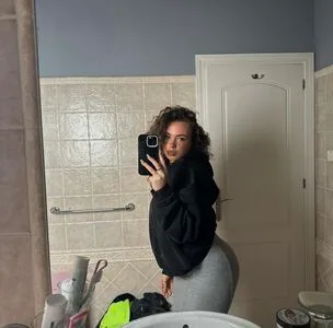 Oliviaa Alex OnlyFans Leaked Free Thumbnail Picture - #76dScLunat