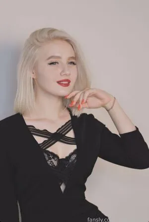 Oliviabr0wn Thumbnail Picture