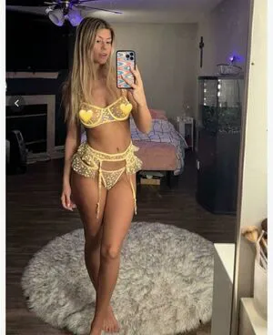 Oliviacshaffer OnlyFans Leaked Free Thumbnail Picture - #FD26CM18el