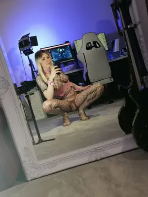 Oliviarobin OnlyFans Leaked Free Thumbnail Picture - #4arT0V1r63