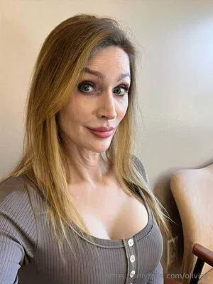 Oliviav OnlyFans Leaked Free Thumbnail Picture - #x5FiGa3PY0