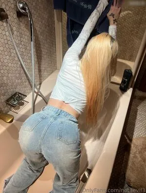 Oliviaxquinn Thumbnail Picture