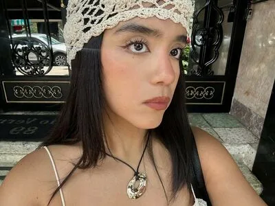 Om4ly OnlyFans Leaked Free Thumbnail Picture - #FxeglK6MBj