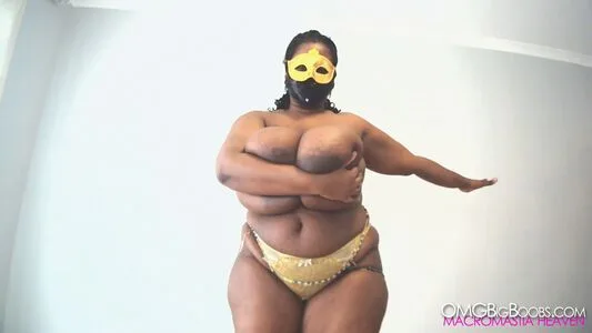 Omgbigboobs Com OnlyFans Leaked Free Thumbnail Picture - #z9FWgL6ak2