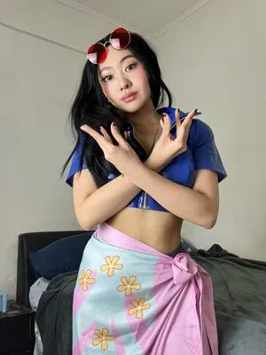 One Piece OnlyFans Leaked Free Thumbnail Picture - #1RECVbKyJU