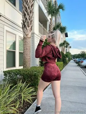 Onlybabykay Thumbnail Picture