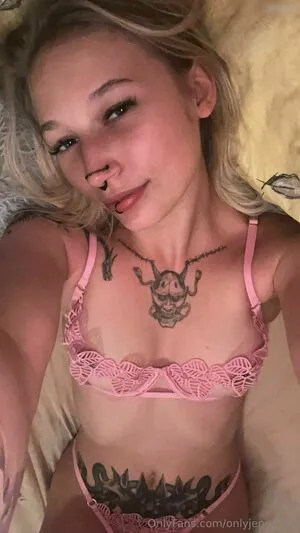 Onlyjennycee OnlyFans Leaked Free Thumbnail Picture - #dSWomJKdod