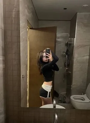 Onlykrisssty OnlyFans Leaked Free Thumbnail Picture - #egJpENeeAn