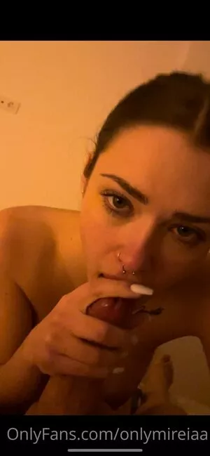 Onlymireiaa Thumbnail Picture