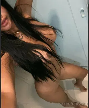 Onlypim Thumbnail Picture