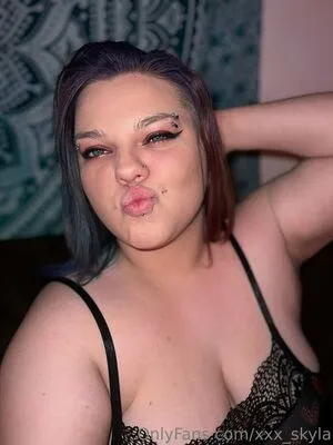 Onlyskyyla OnlyFans Leaked Free Thumbnail Picture - #FTkHliclro