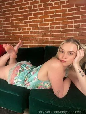 Onlysophieviolet Thumbnail Picture