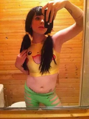 out-there-rowan OnlyFans Leaked Free Thumbnail Picture - #mR5SWZav97