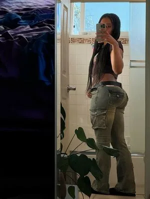 P La Shae OnlyFans Leaked Free Thumbnail Picture - #Em52friks7
