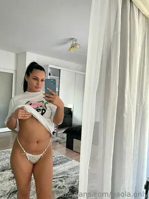 Paola Only Thumbnail Picture