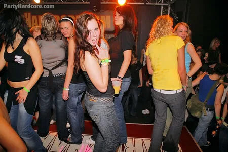 Party Hardcore Model Thread OnlyFans Leaked Free Thumbnail Picture - #IAUwUl10Yy