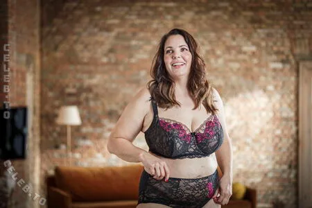 Paula Lambert OnlyFans Leaked Free Thumbnail Picture - #hblnGSbyCz
