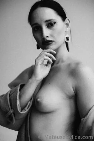Paula Szenejko Thumbnail Picture