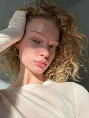 Pdm Clara OnlyFans Leaked Free Thumbnail Picture - #154U0JMmaK