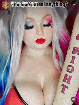 Peachykitticosplay Thumbnail Picture
