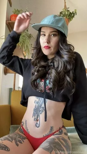 Peechfuzzzz OnlyFans Leaked Free Thumbnail Picture - #UJfDCdAoby